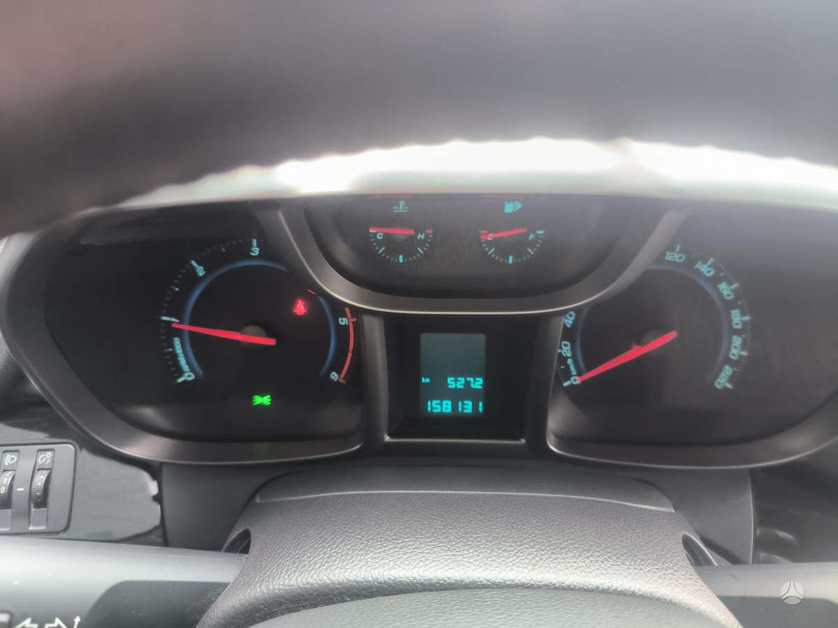 Chevrolet Orlando 2011 — photo 13