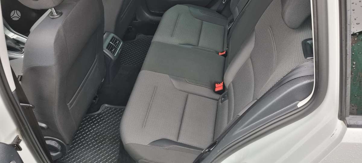 Volkswagen Golf 2014 — photo 10