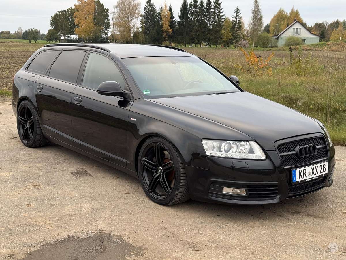 Audi A6 2009 — салон