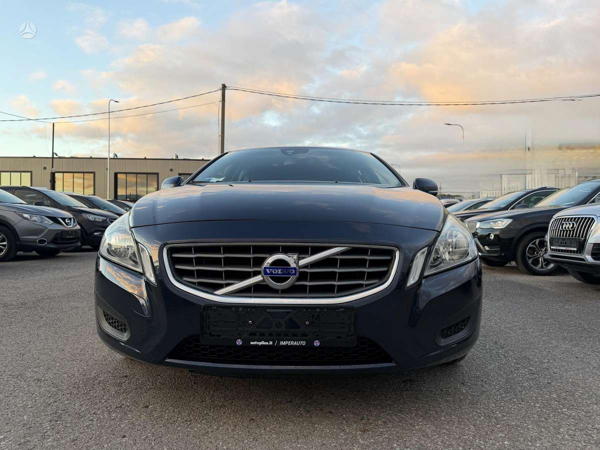 Volvo V60 2012 — vehicle for AFU Ukraine