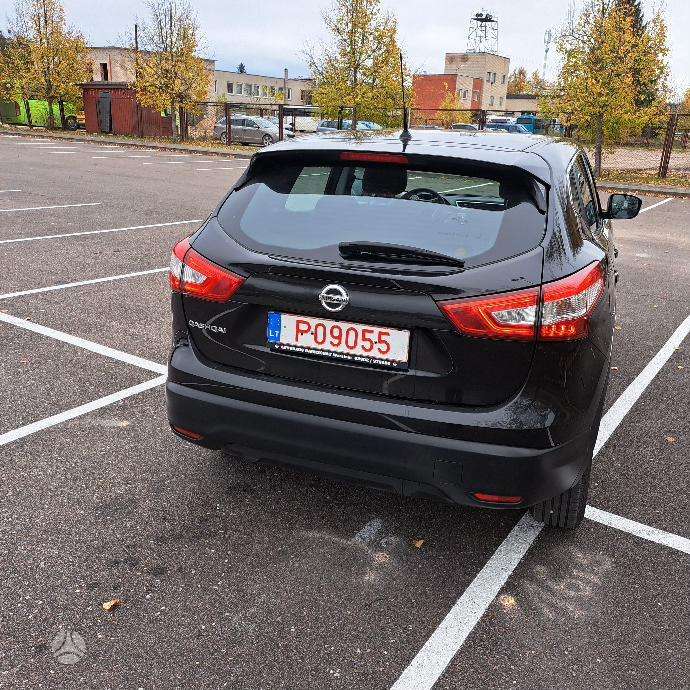 Nissan Qashqai 2015 — engine 1197 cm³, 116 HP (85kW)
