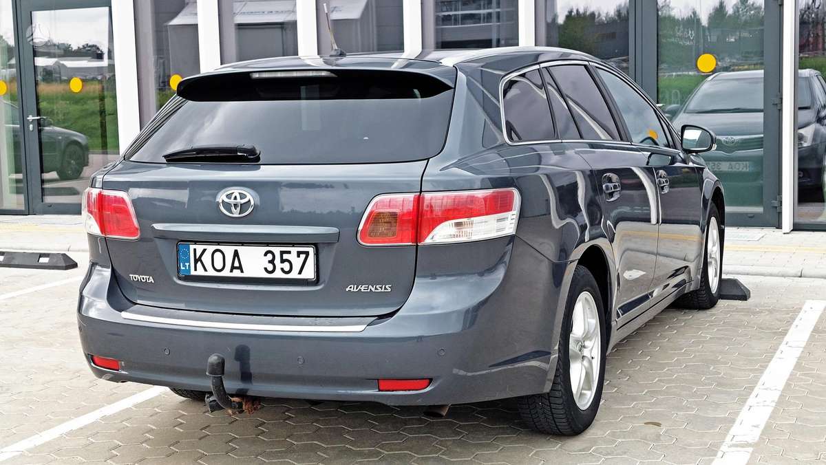 Toyota Avensis 2009 — photo 5