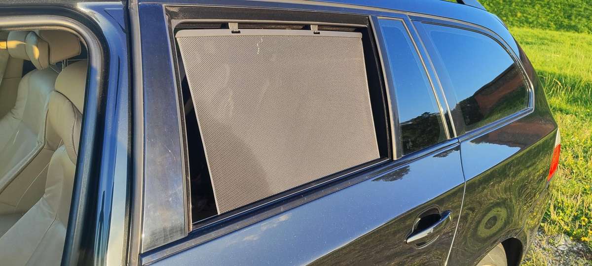 BMW 523 2006 — photo 12