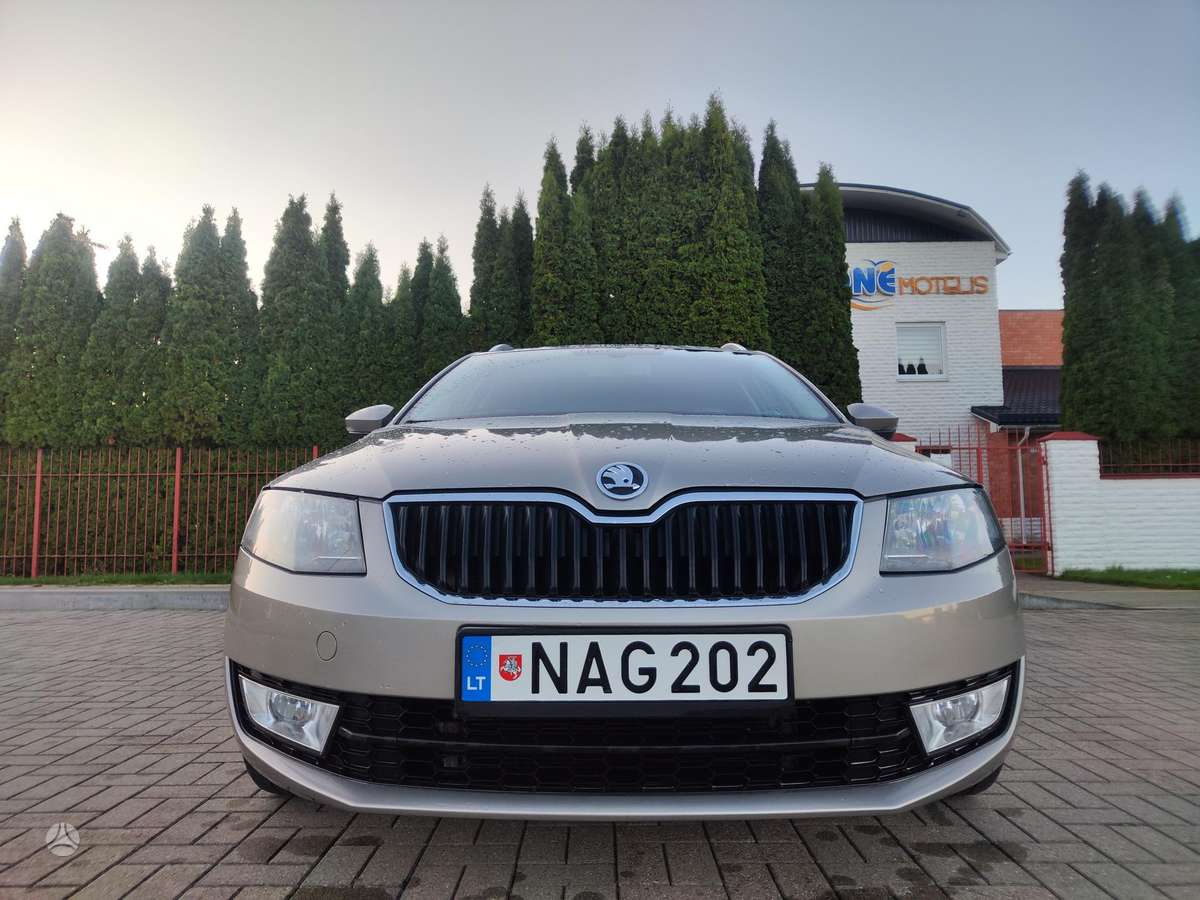 Skoda Octavia 2013 — фото 10