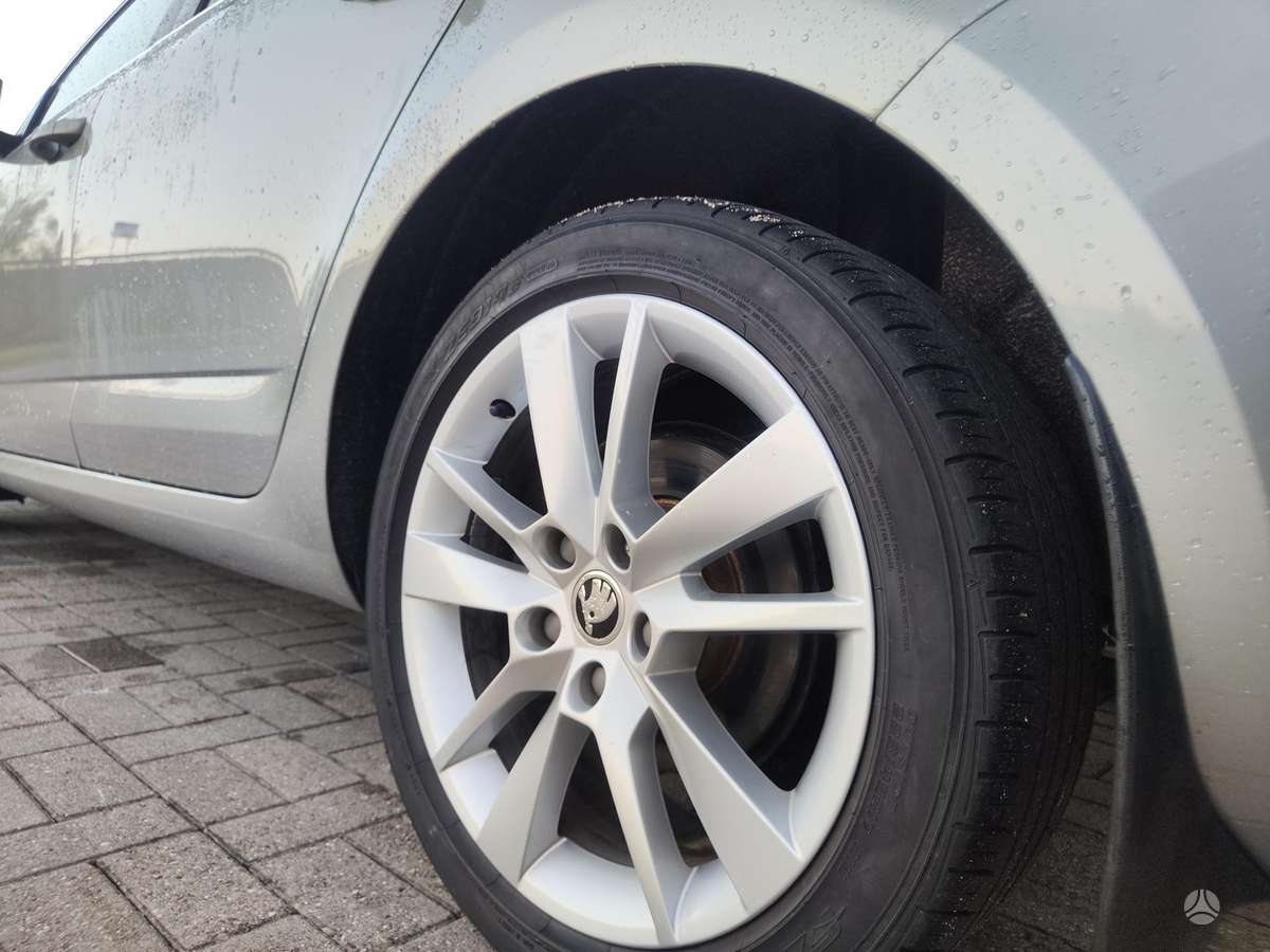 Skoda Octavia 2013 — фото 33