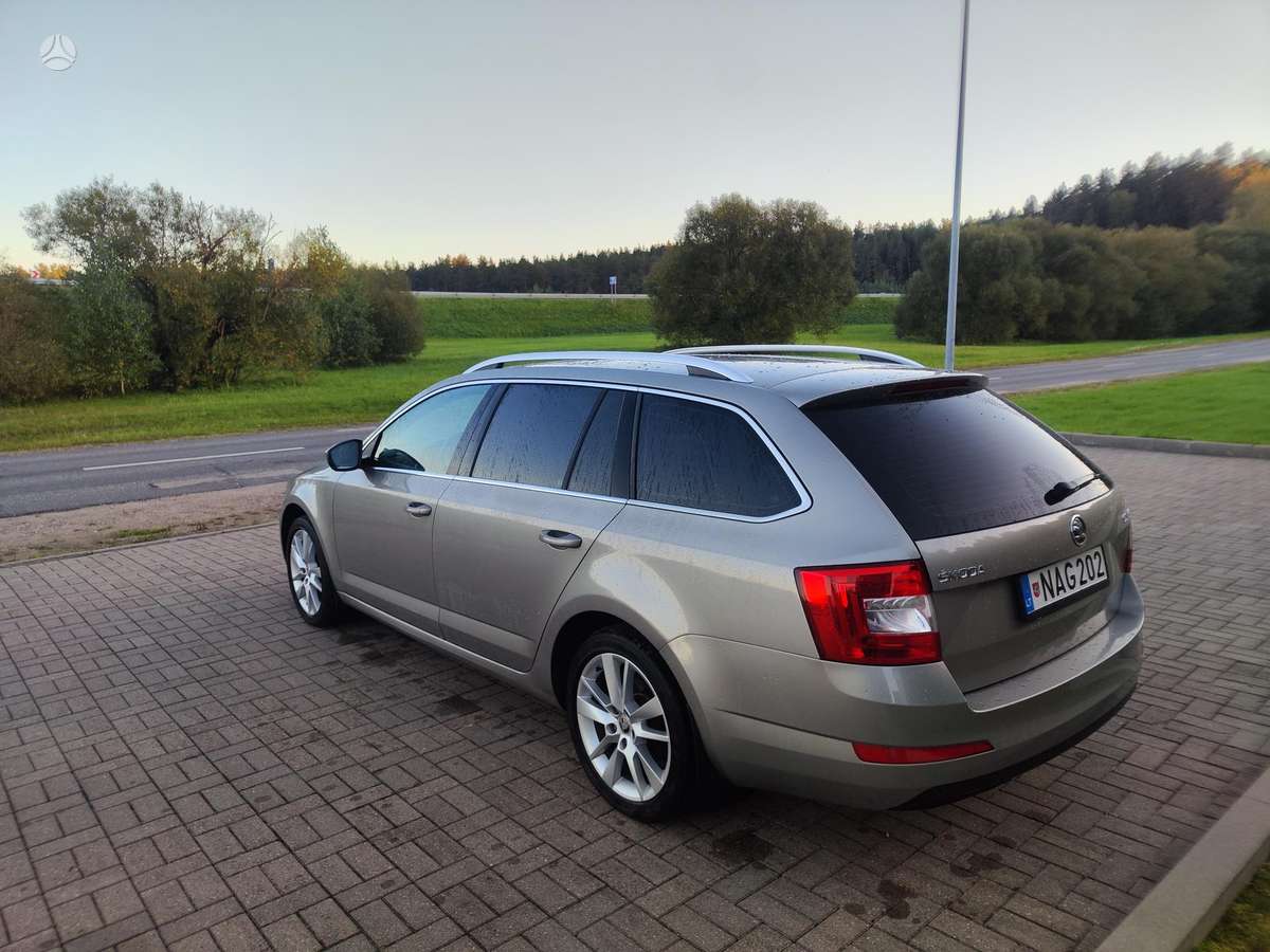 Skoda Octavia 2013 — фото 8