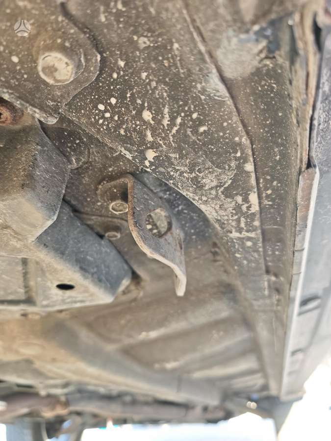 Subaru Forester 2011 — photo 18