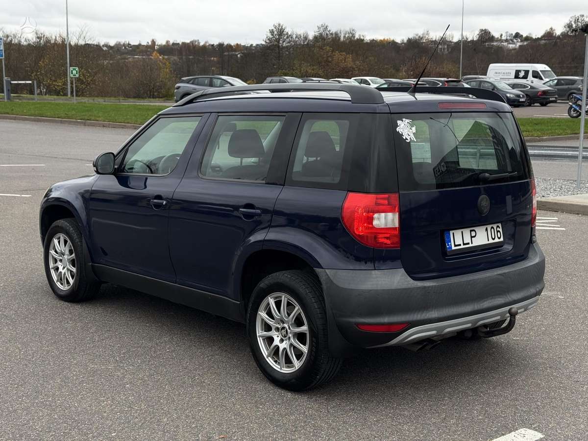 Skoda Yeti 2010 — interior