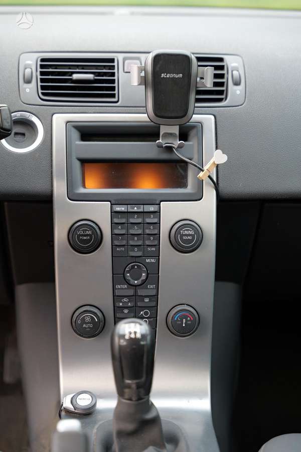 Volvo V50 2006 — photo 14