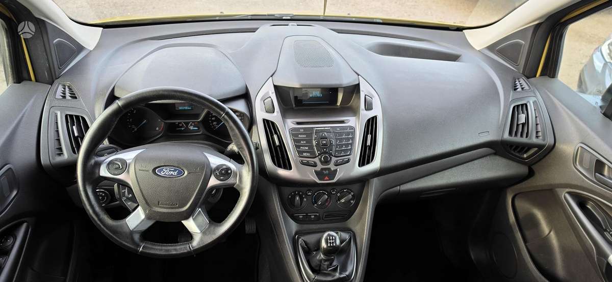 Ford Tourneo 2015 — photo 10