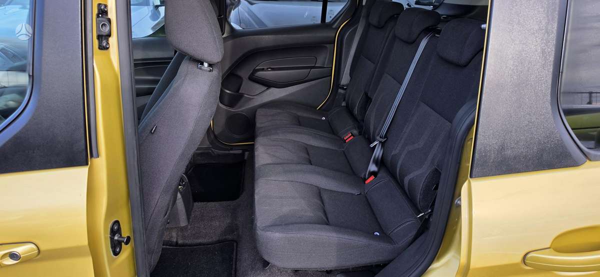 Ford Tourneo 2015 — photo 11