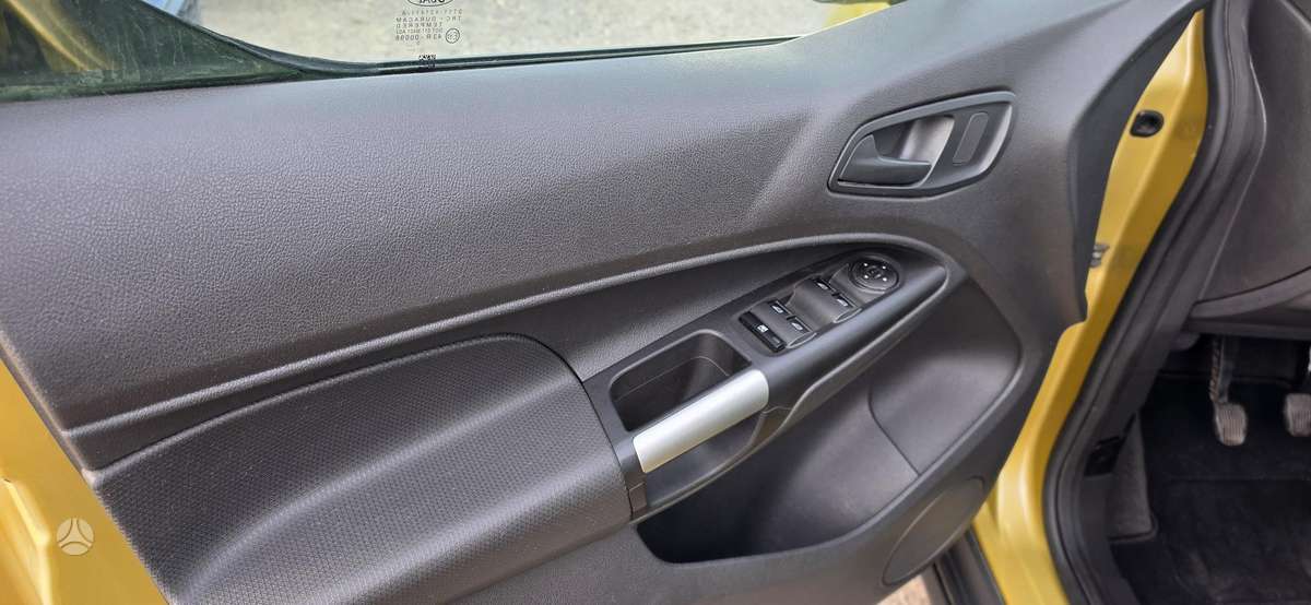 Ford Tourneo 2015 — photo 13