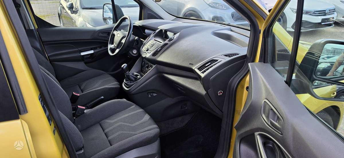 Ford Tourneo 2015 — photo 14