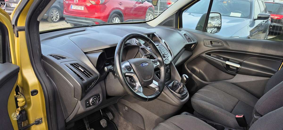 Ford Tourneo 2015 — photo 8