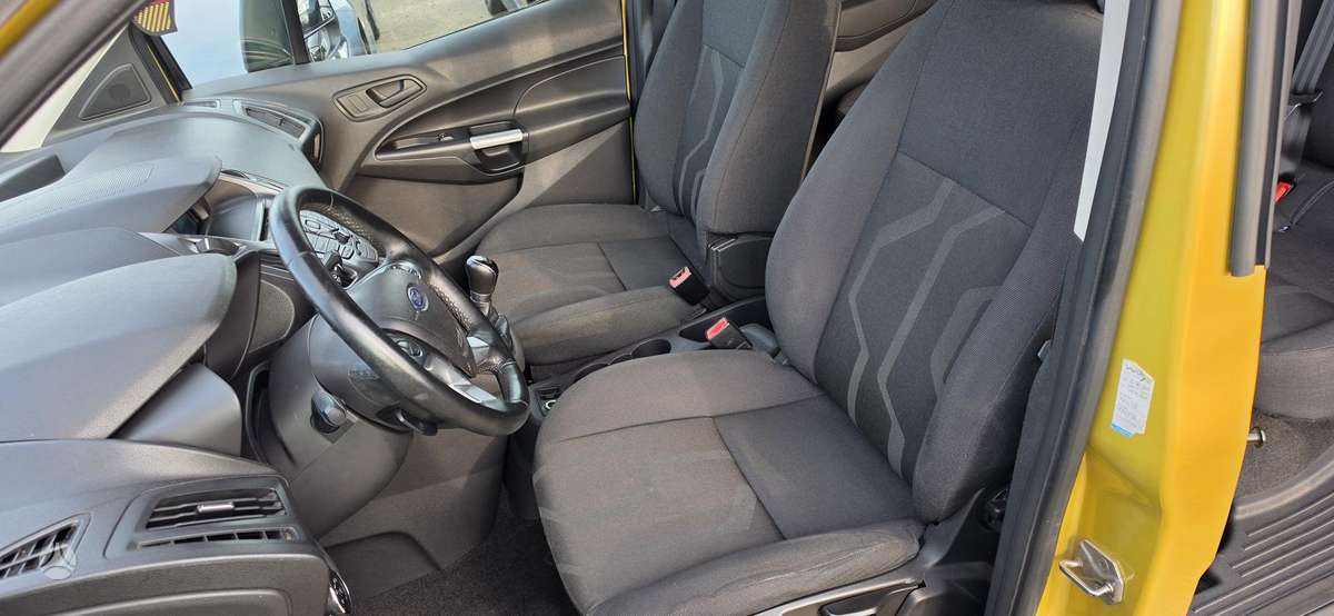 Ford Tourneo 2015 — photo 9