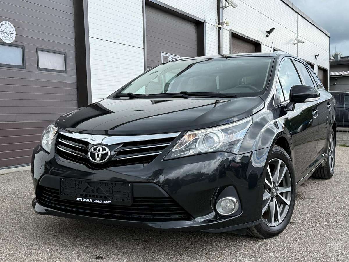 Toyota Avensis 2012 — vehicle for AFU Ukraine