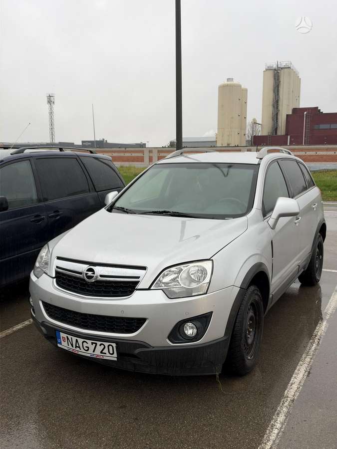Opel Antara 2013 — interior