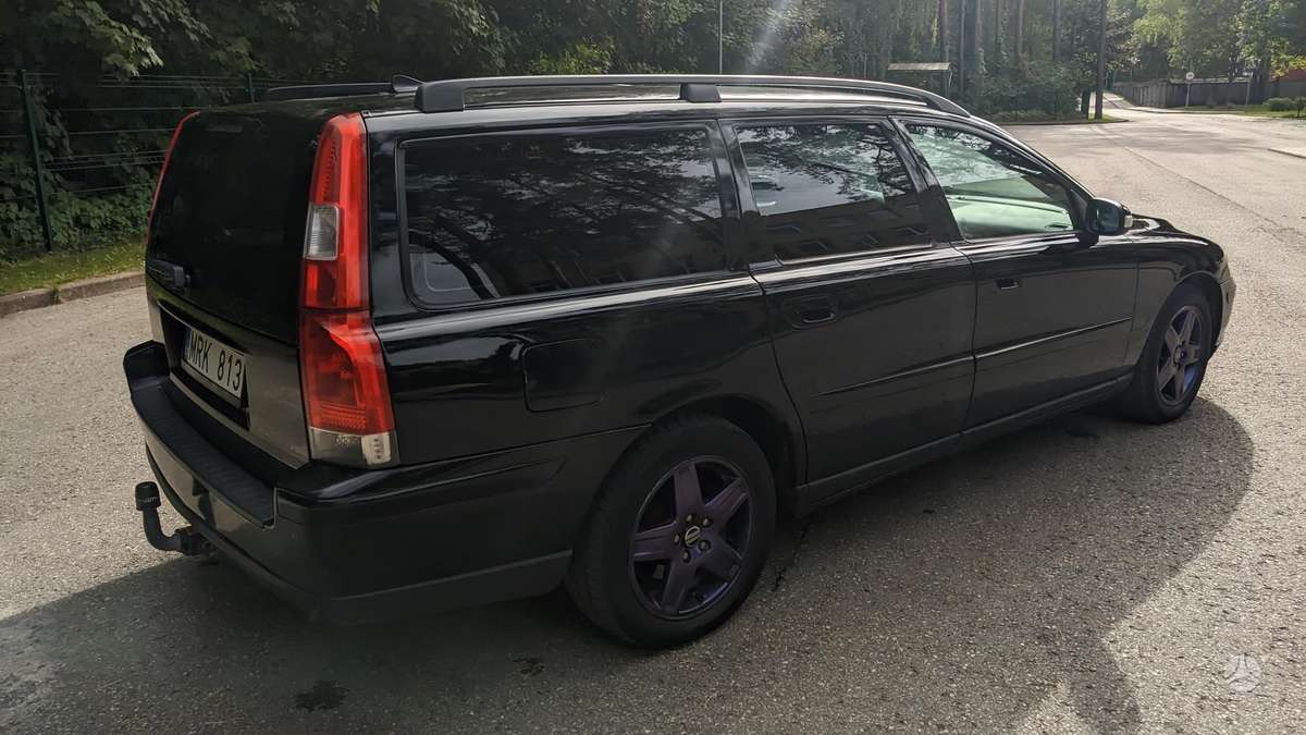 Volvo V70 2007 — engine 2400 cm³, 163 HP (120kW)