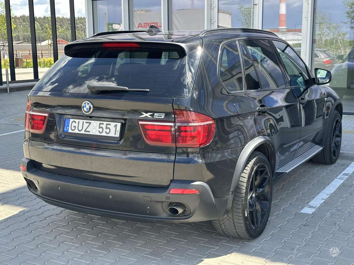BMW X5 2007 — двигун 2993 cm³, 235 HP (173kW)