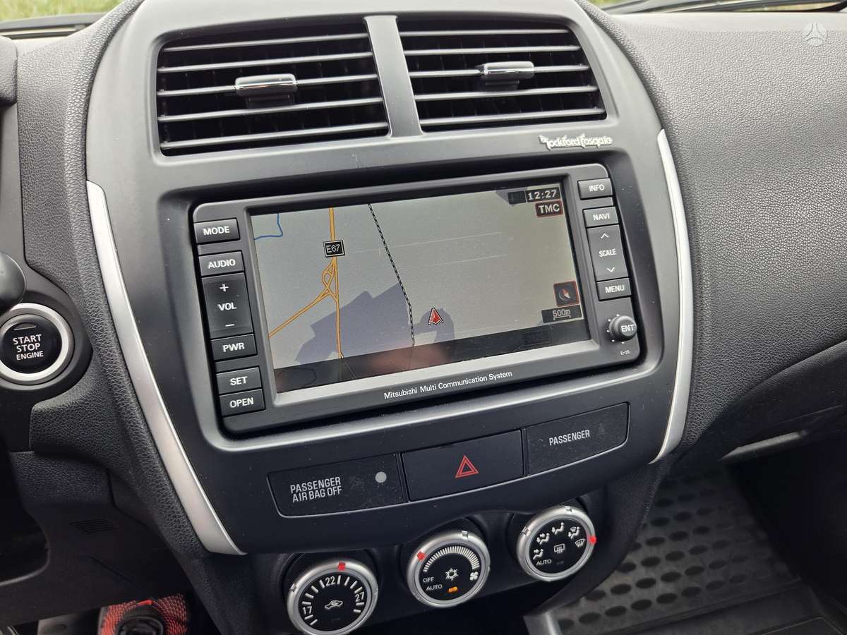 Mitsubishi ASX 2011 — photo 10