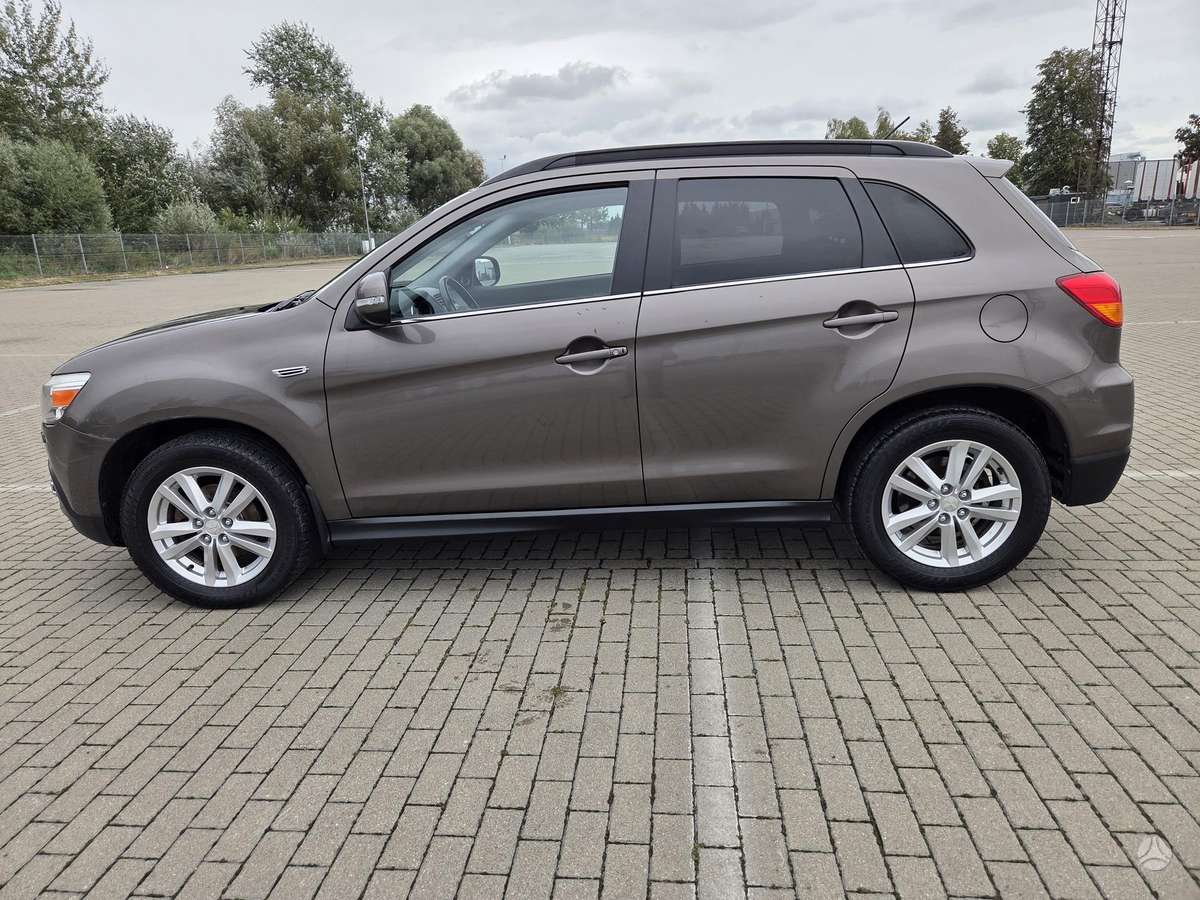Mitsubishi ASX 2011 — photo 5