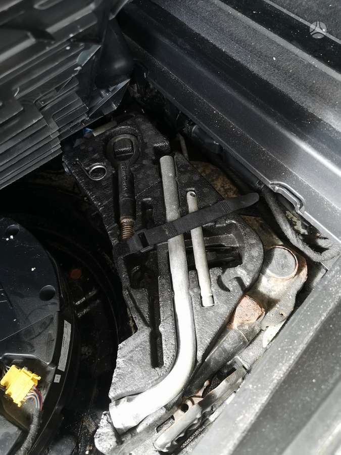 Audi Q7 2008 — photo 14