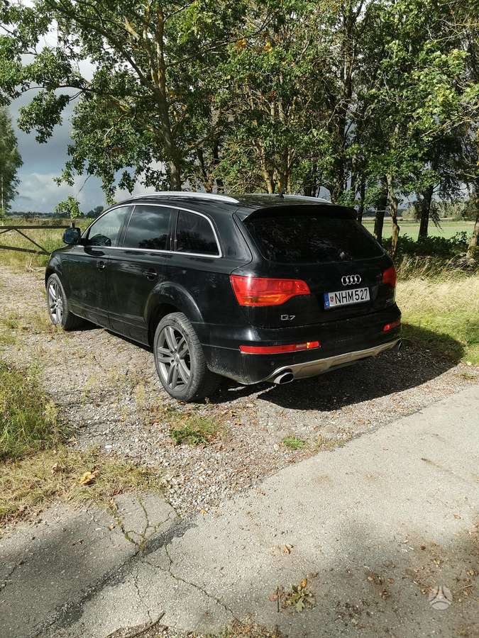 Audi Q7 2008 — photo 8