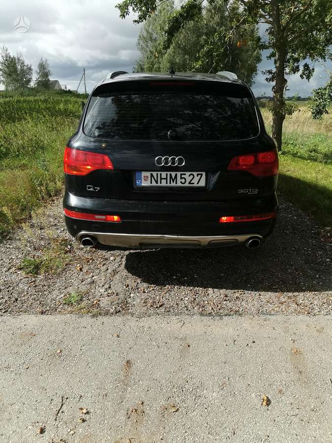 Audi Q7 2008 — photo 9