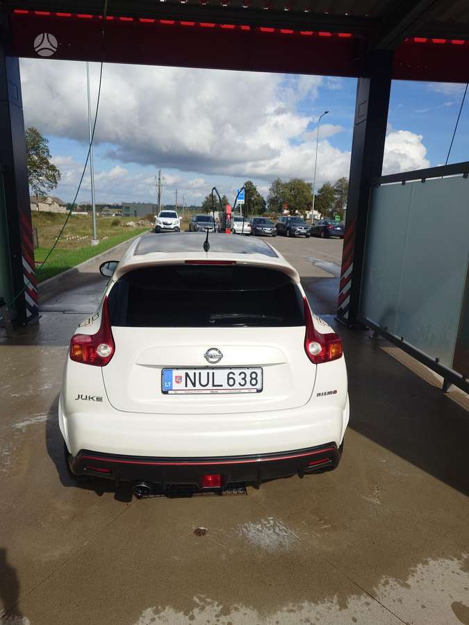Nissan Juke 2013 — photo 12