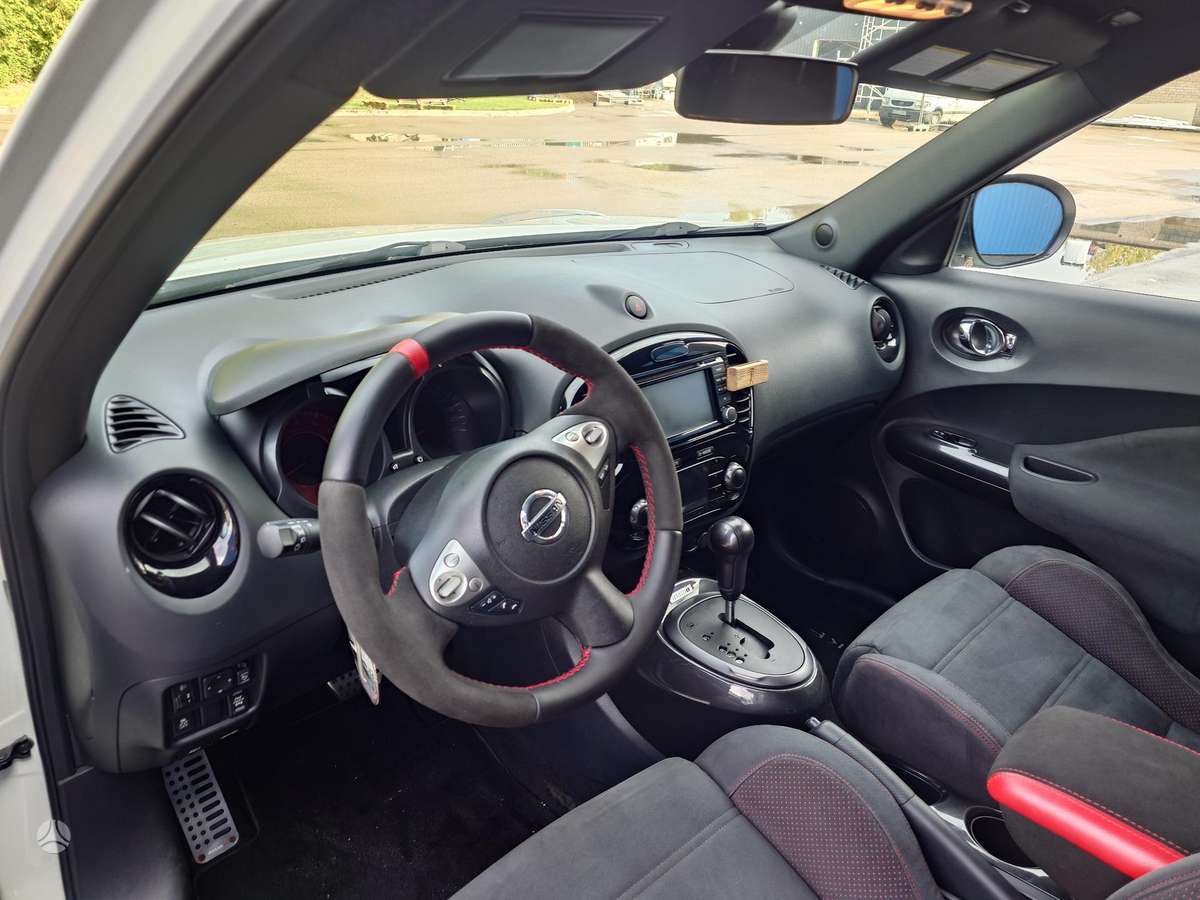 Nissan Juke 2013 — photo 16