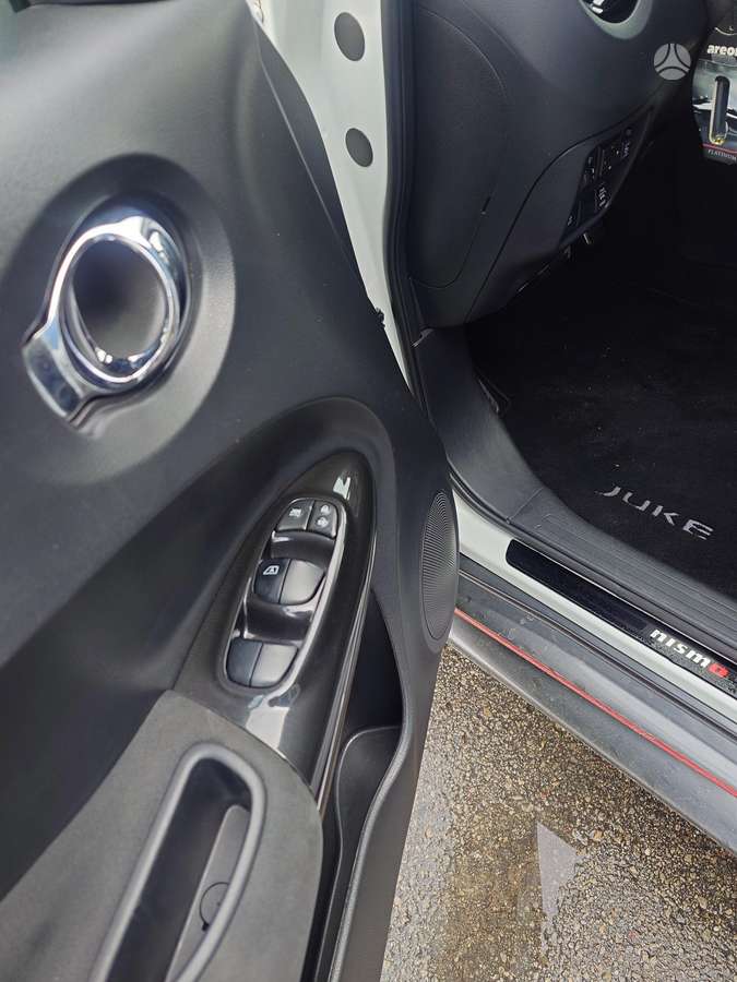 Nissan Juke 2013 — photo 17