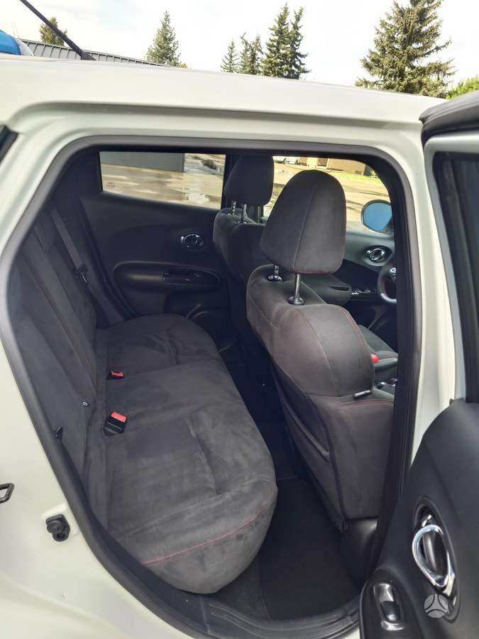 Nissan Juke 2013 — photo 21