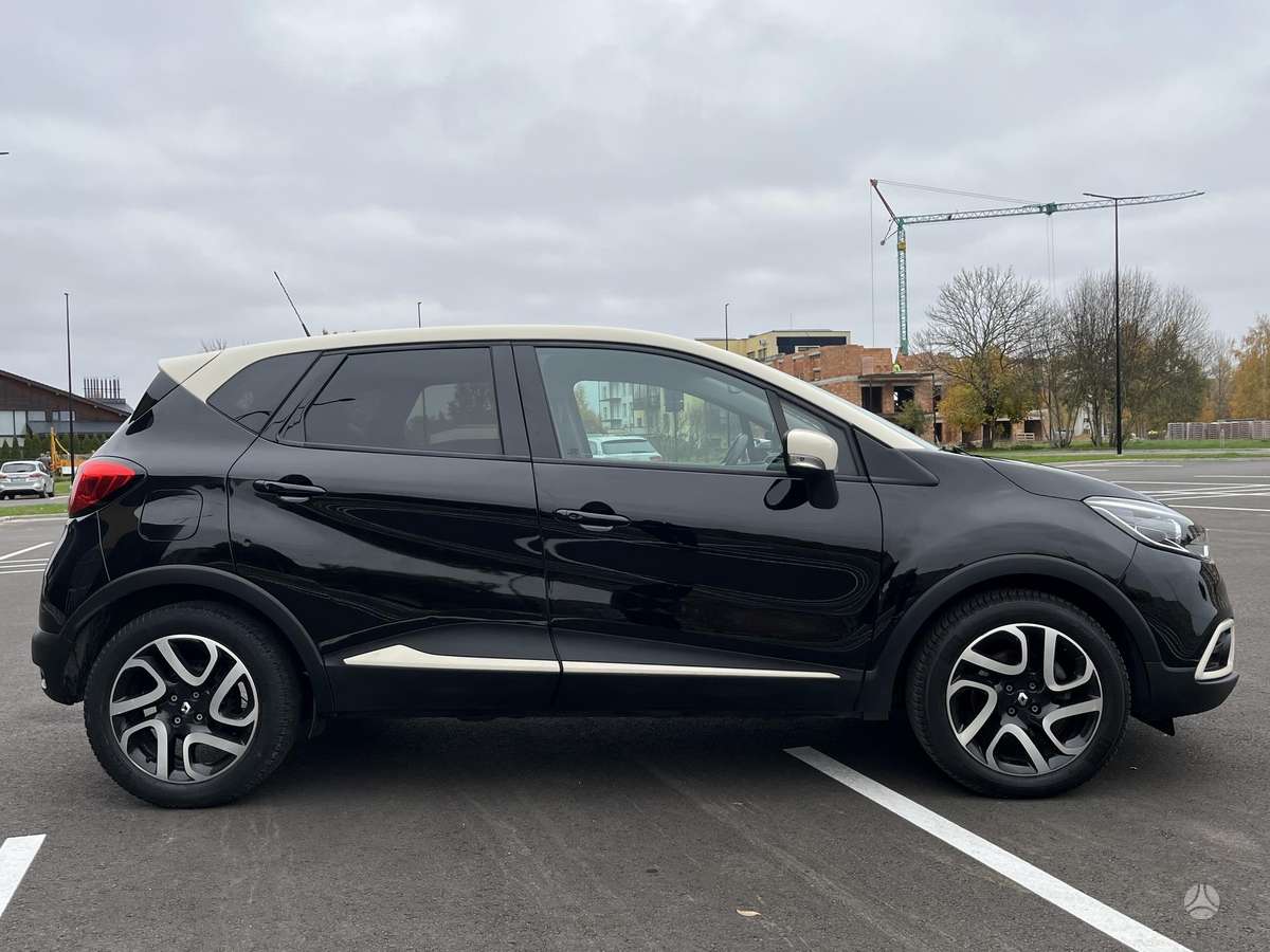 Renault Captur 2013 — двигун 1199 cm³, 120 HP (88kW)
