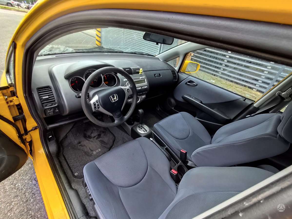 Honda Jazz 2008 — photo 30