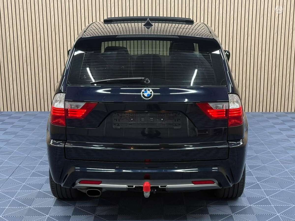 BMW X3 2010 — photo 7