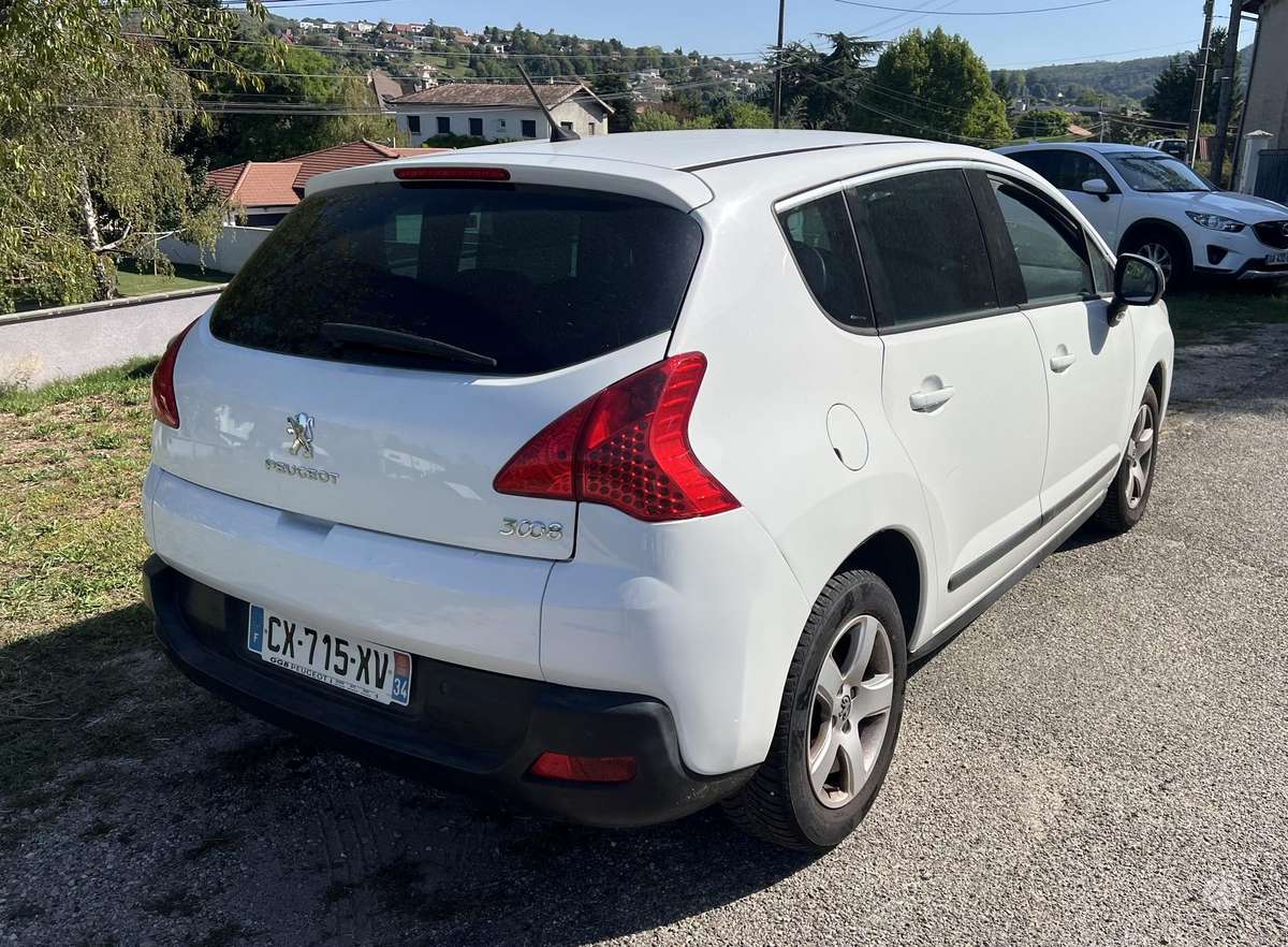 Peugeot 3008 2013 — photo 10