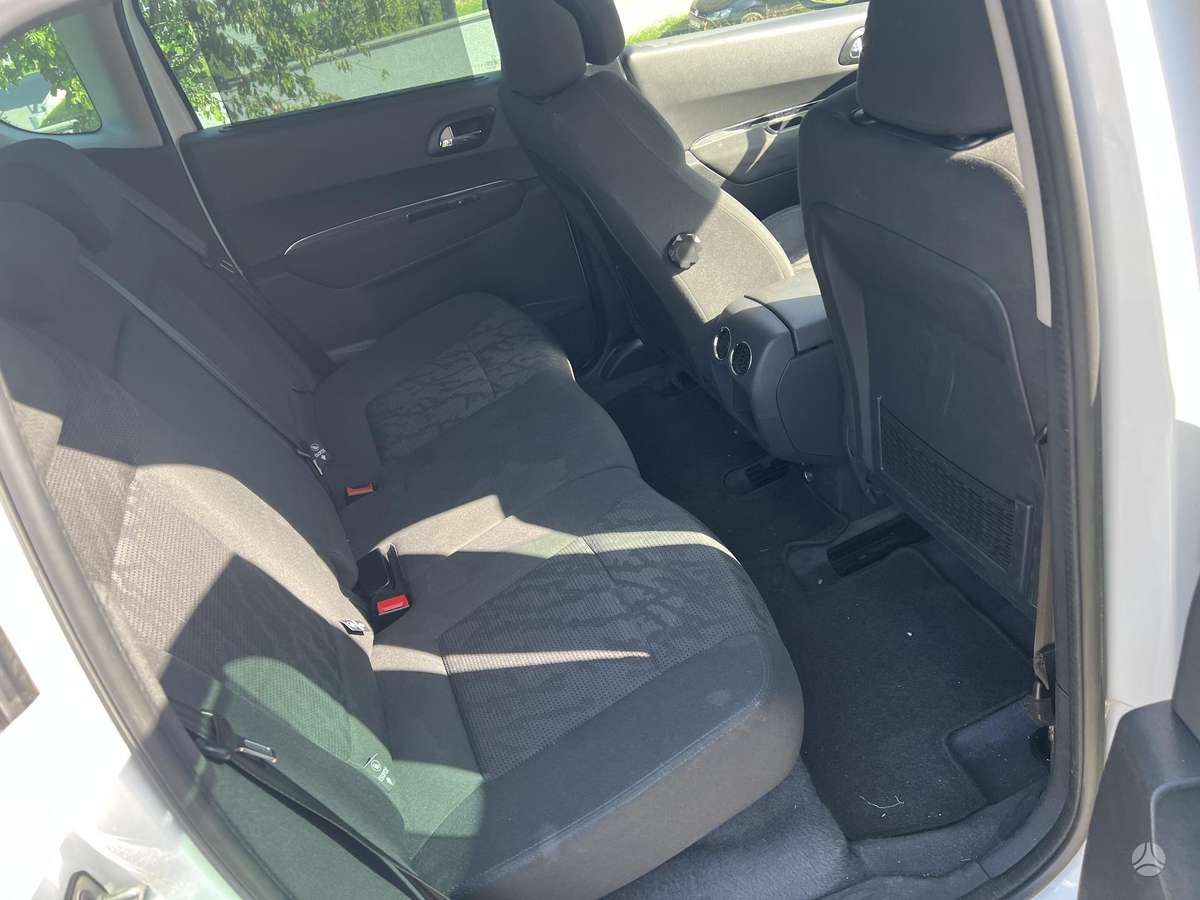 Peugeot 3008 2013 — photo 15