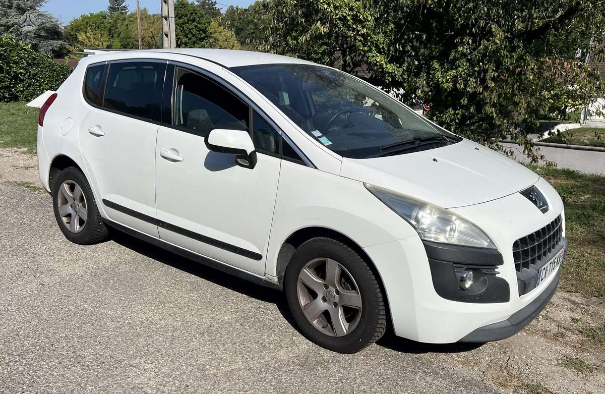 Peugeot 3008 2013 — photo 7