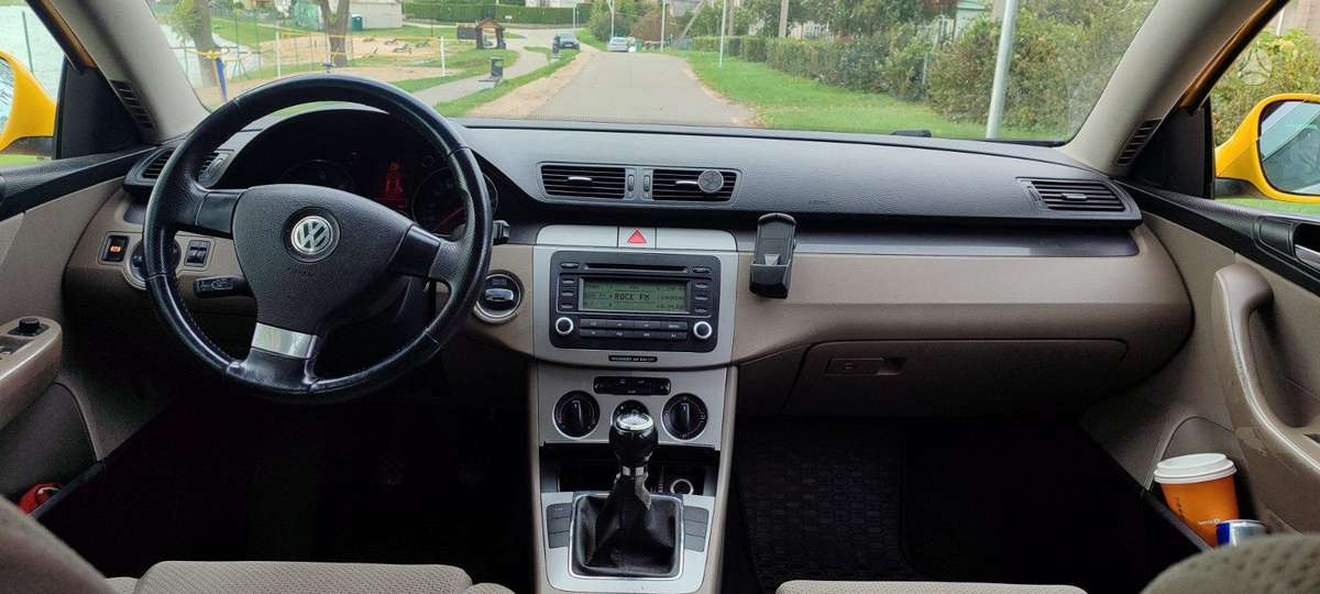 Volkswagen Passat 2006 — photo 11