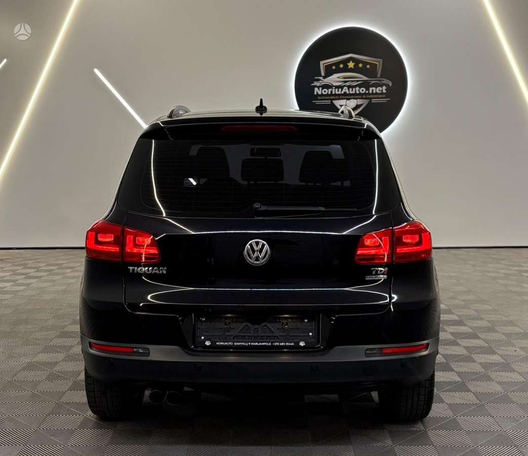 Volkswagen Tiguan 2012 — photo 22