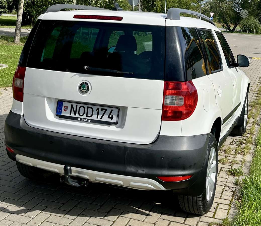 Skoda Yeti 2011 — engine 1968 cm³, 110 HP (81kW)