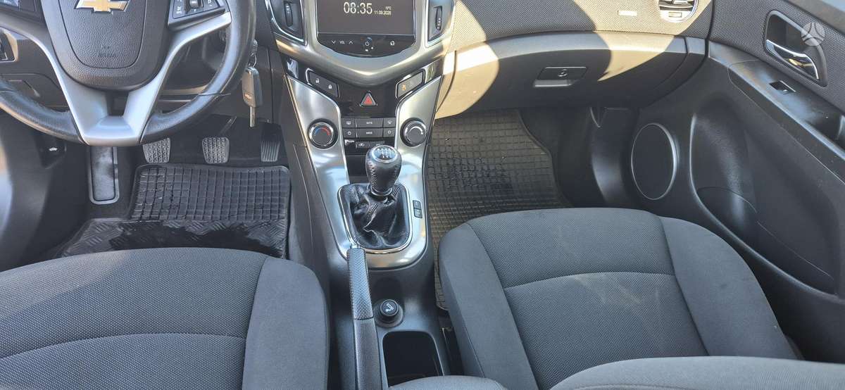Chevrolet Cruze 2013 — photo 15