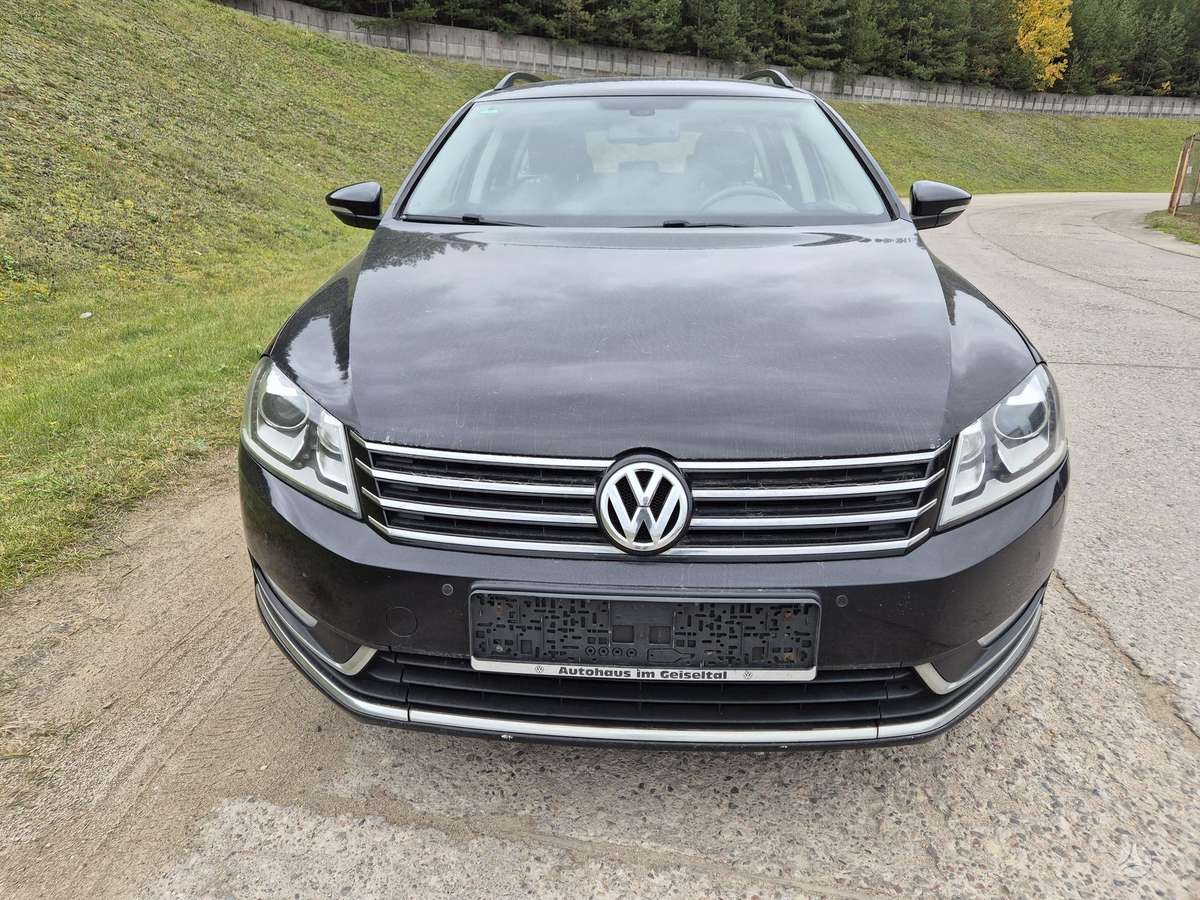 Volkswagen Passat, 2012