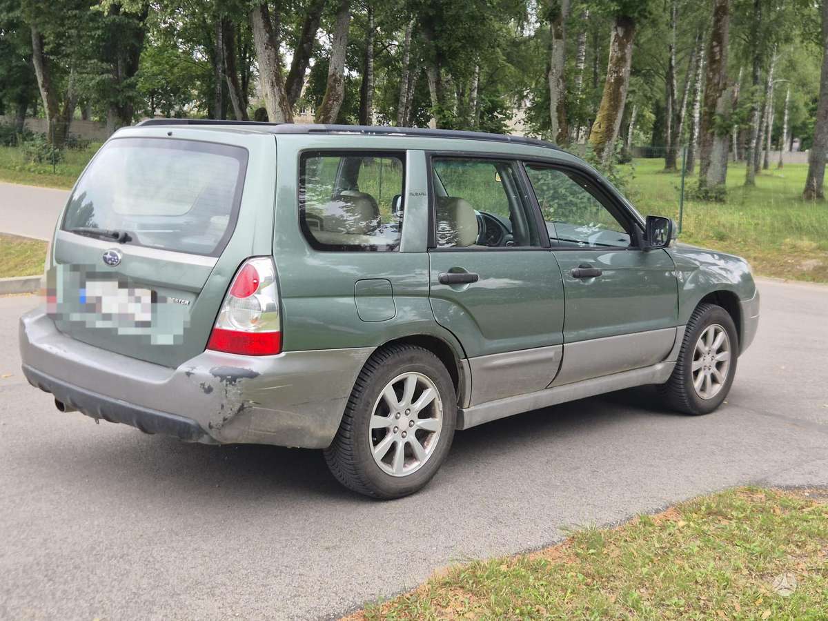 Subaru Forester 2005 — photo 5