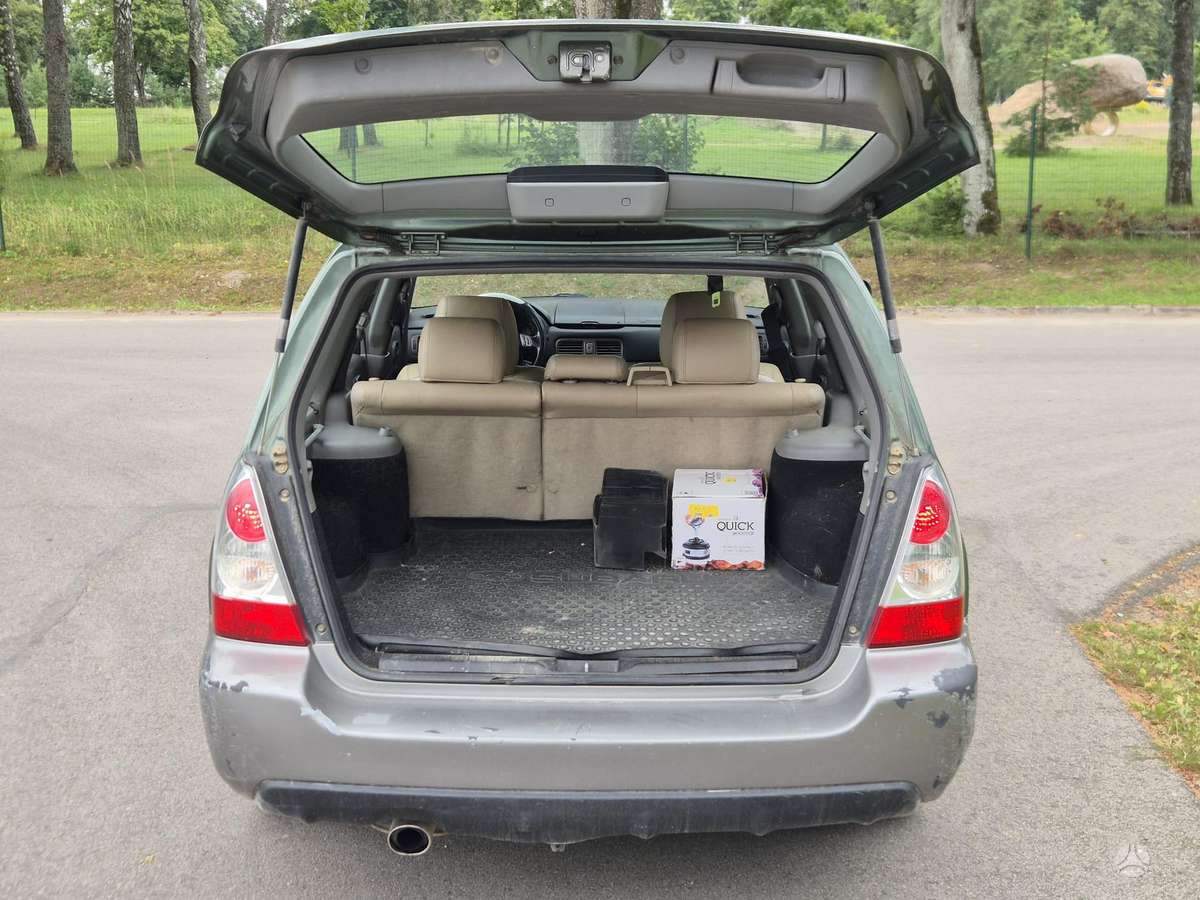 Subaru Forester 2005 — photo 7