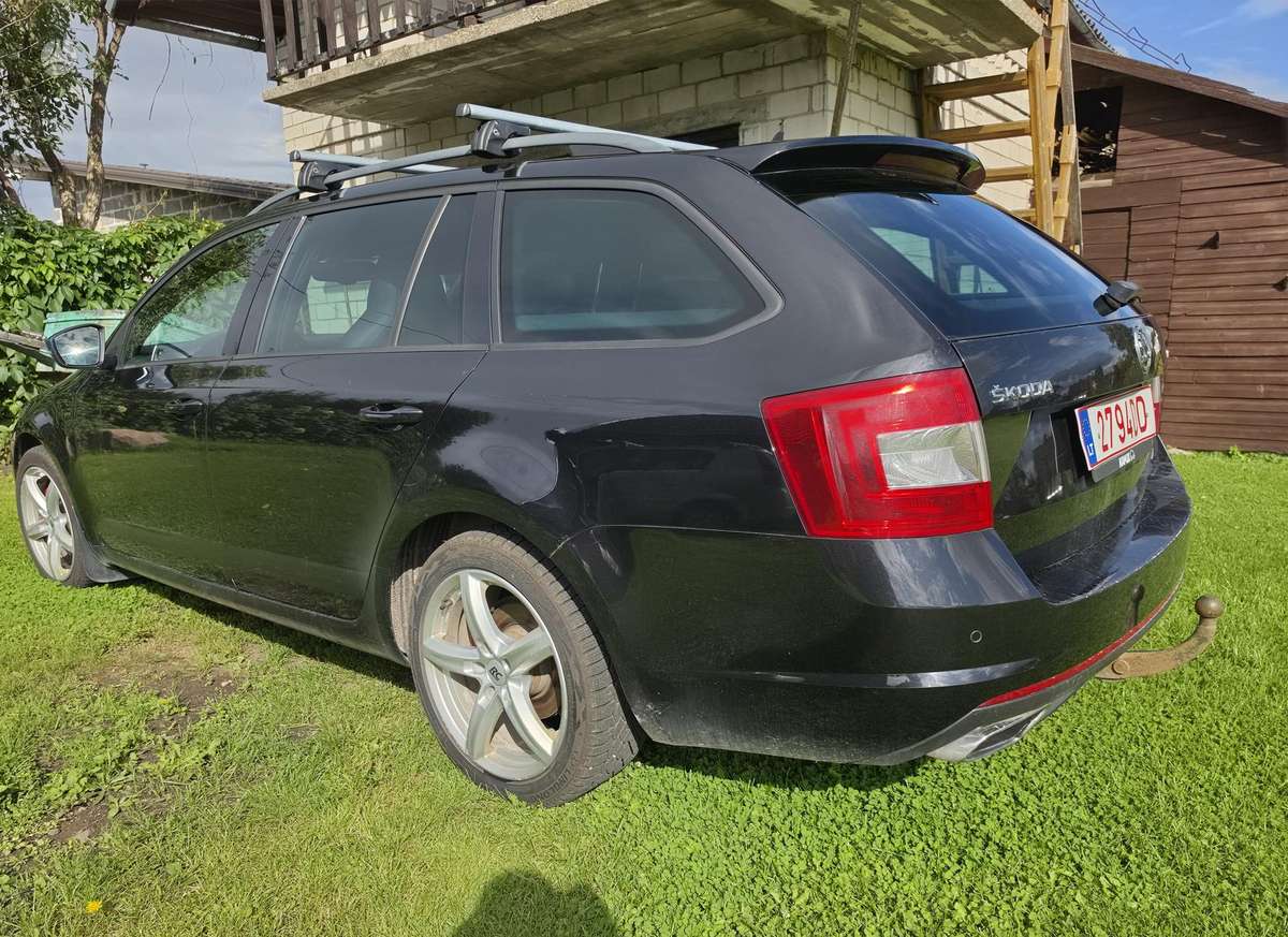 Skoda Octavia 2015 — двигун 1968 cm³, 184 HP (135kW)