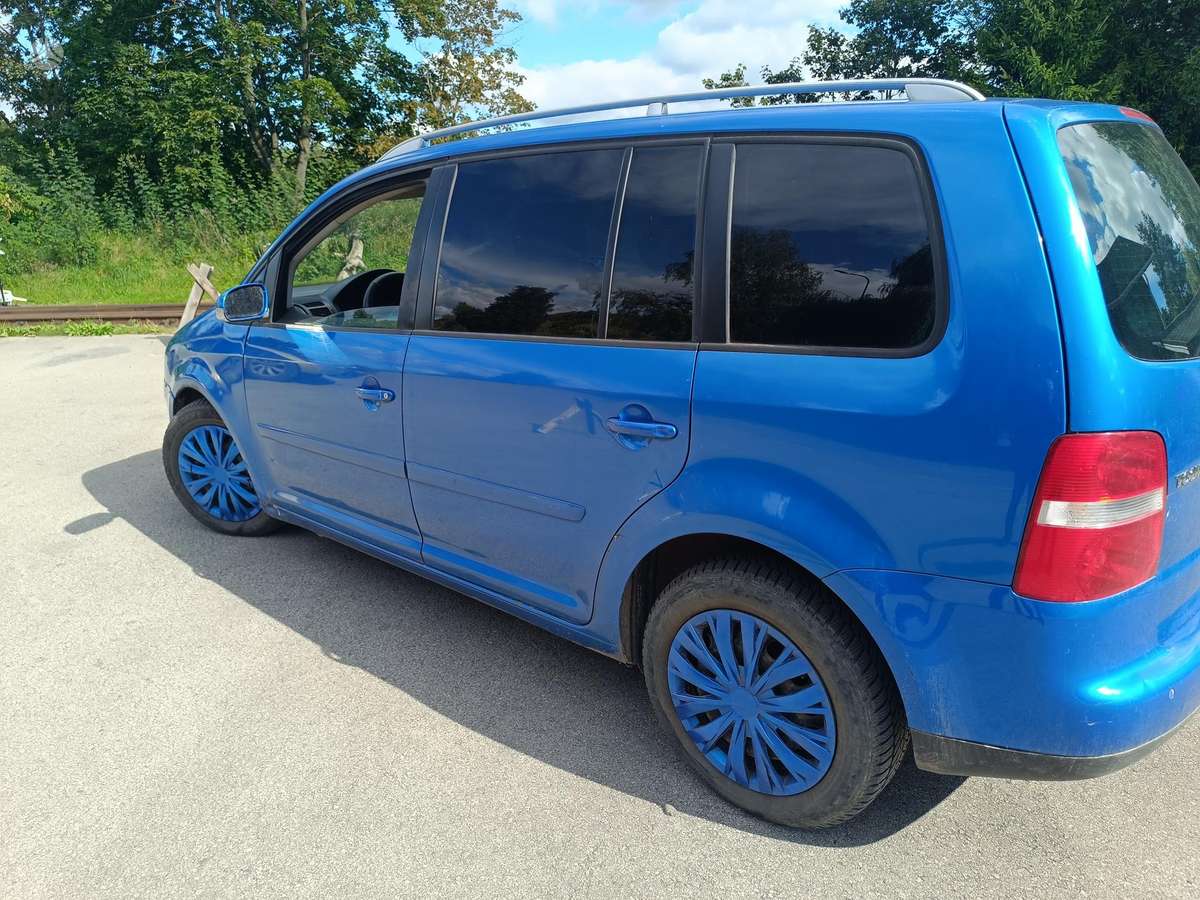 Volkswagen Touran 2005 — photo 6