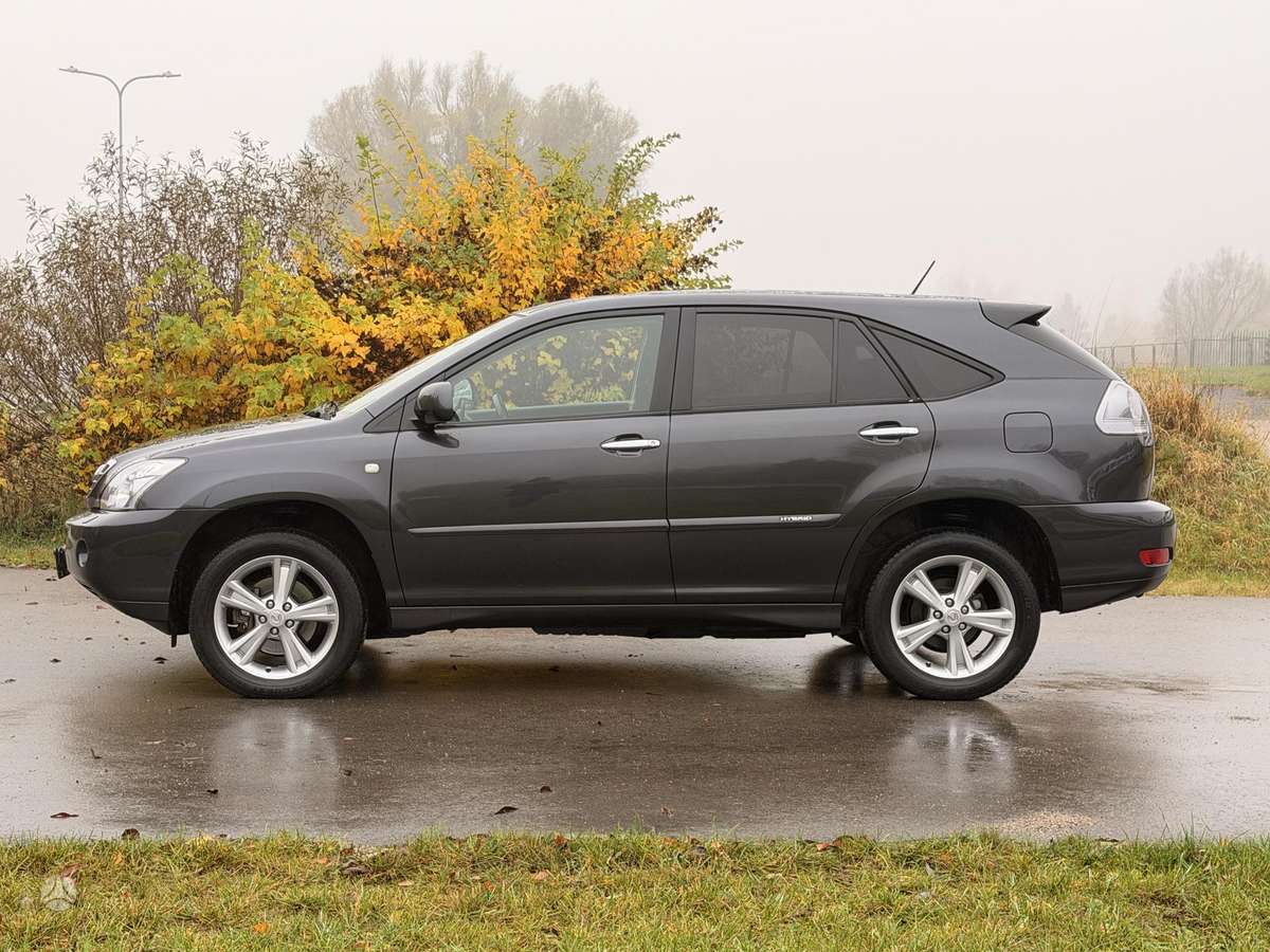 Lexus RX 2007 — салон