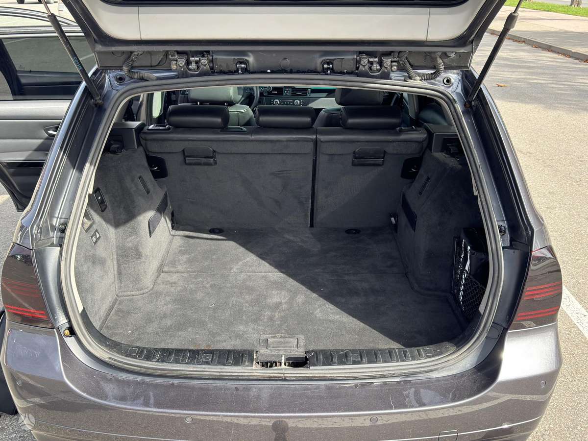 BMW 325 2007 — photo 6