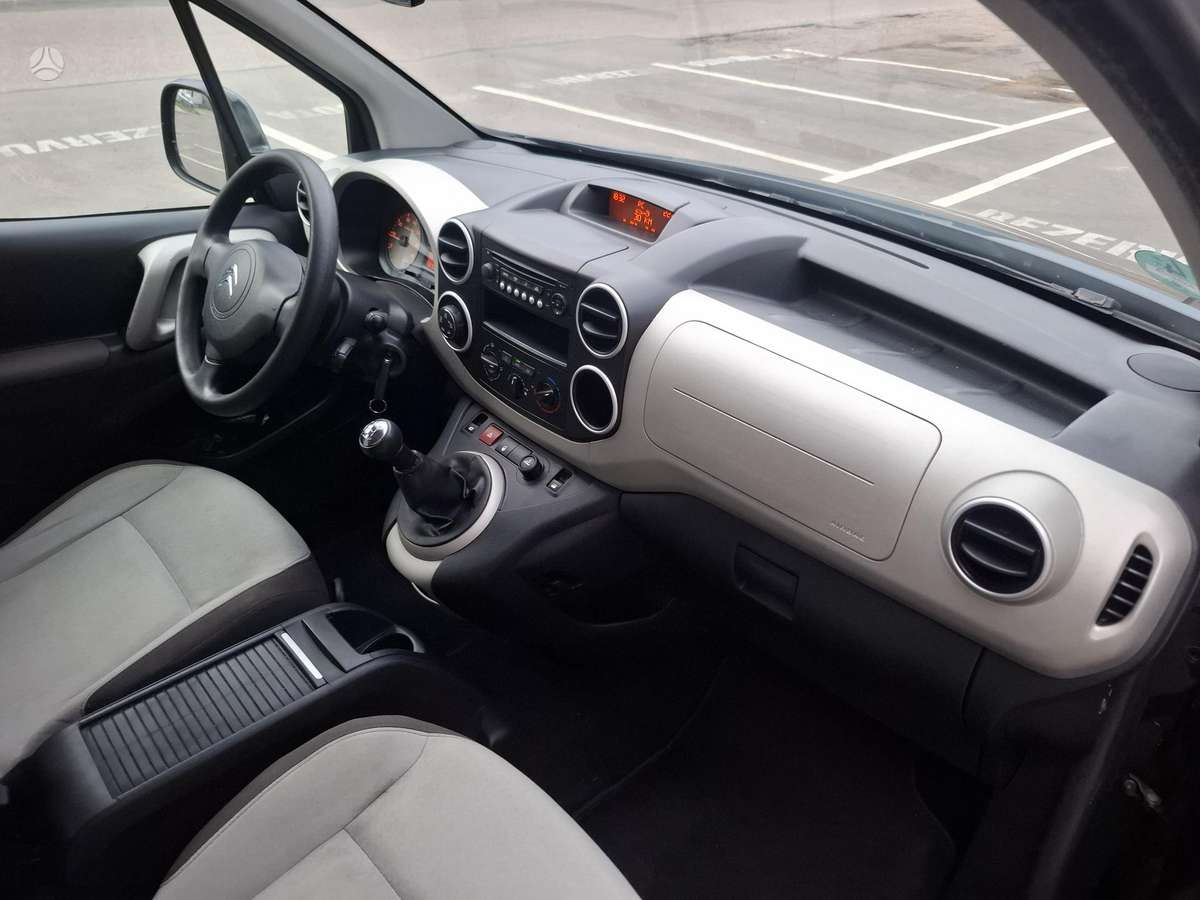 Citroen Berlingo 2015 — photo 14